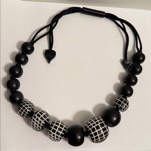 ZSISKA black and white statement Necklace